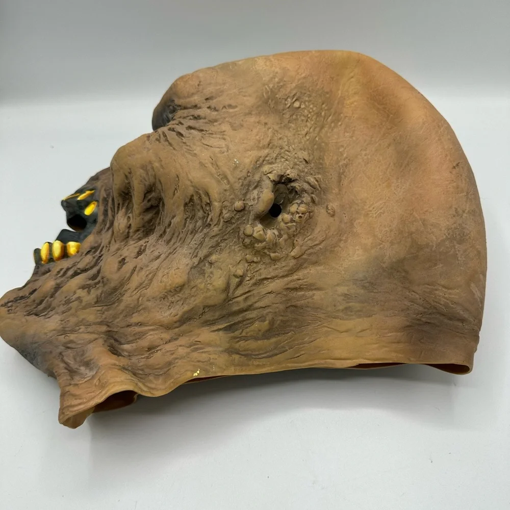 Creepy Monster Zombie Crypt Creature Scary Mask Halloween